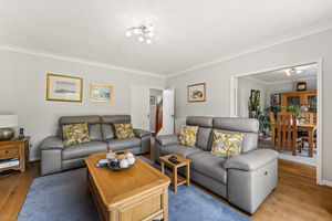 Lounge- click for photo gallery